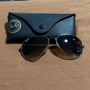 Ray-Ban Black Aviator Sunglasses with Case